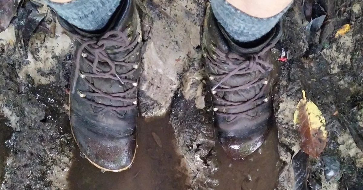 Vivobarefoot Tracker Forest ESC barefoot wandelschoenen getest in modder op de Groene Gordel