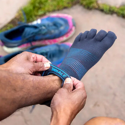 Injinji Run Lightweight No-Show Coolmax Carbon