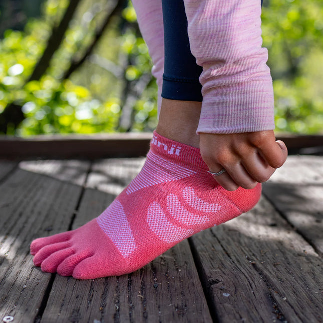 Injinji Women's Ultra Run No-Show Coral